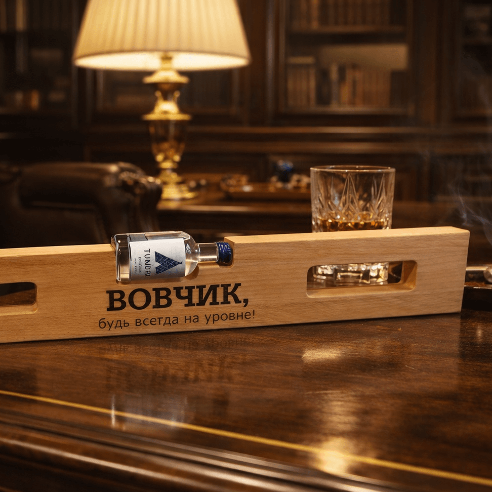 Что подарить мужчине у которого всё есть?